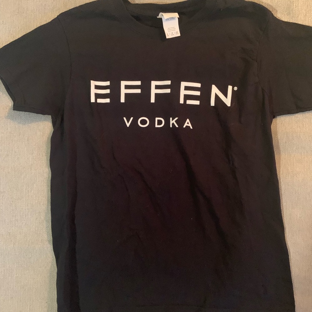 Effen Vodka Tee